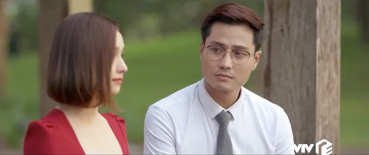 Tình yêu và tham vọng - Tập 52: Nuốt nước mắt vào trong, Tuệ Lâm ra đi không một lời từ biệt Minh - Ảnh 13. Tình yêu và tham vọng - Tập 52: Nuốt nước mắt vào trong, Tuệ Lâm ra đi không một lời từ biệt Minh - Ảnh 13.