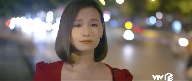Tình yêu và tham vọng - Tập 52: Nuốt nước mắt vào trong, Tuệ Lâm ra đi không một lời từ biệt Minh - Ảnh 18. Tình yêu và tham vọng - Tập 52: Nuốt nước mắt vào trong, Tuệ Lâm ra đi không một lời từ biệt Minh - Ảnh 18.