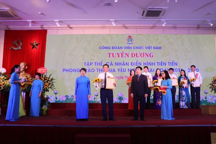 Công đoàn Đài THVN nhận danh hiệu điển hình tiên tiến phong trào thi đua yêu nước - Ảnh 3. Công đoàn Đài THVN nhận danh hiệu điển hình tiên tiến phong trào thi đua yêu nước - Ảnh 3.