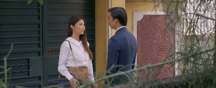 Tình yêu và tham vọng - Tập 57: Chỉ 1 chiêu, Phong khiến cả phim hiểu lầm lẫn nhau - Ảnh 12. Tình yêu và tham vọng - Tập 57: Chỉ 1 chiêu, Phong khiến cả phim hiểu lầm lẫn nhau - Ảnh 12.
