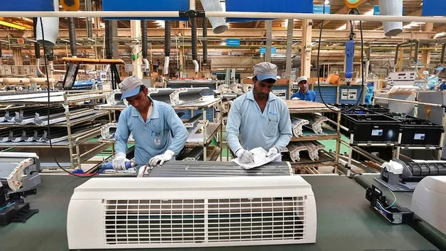 Nikkei: Hàng nghìn doanh nghiệp Nhật muốn chuyển sản xuất khỏi Trung Quốc - Ảnh 1. Nikkei: Hàng nghìn doanh nghiệp Nhật muốn chuyển sản xuất khỏi Trung Quốc - Ảnh 1.