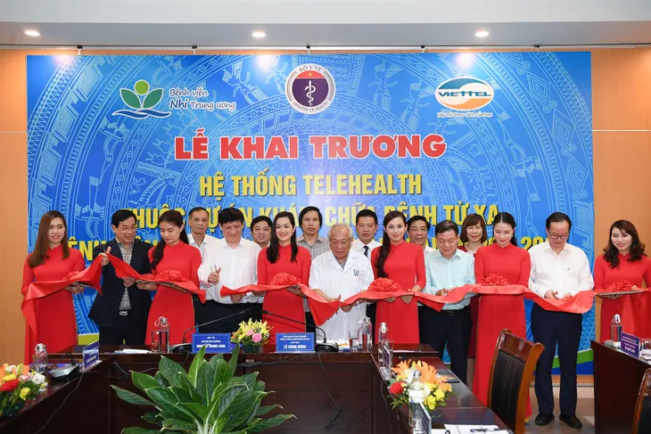 Bệnh viện Nhi Trung ương kết nối tư vấn, khám, chữa bệnh từ xa qua Viettel Telehealth - Ảnh 1. Bệnh viện Nhi Trung ương kết nối tư vấn, khám, chữa bệnh từ xa qua Viettel Telehealth - Ảnh 1.