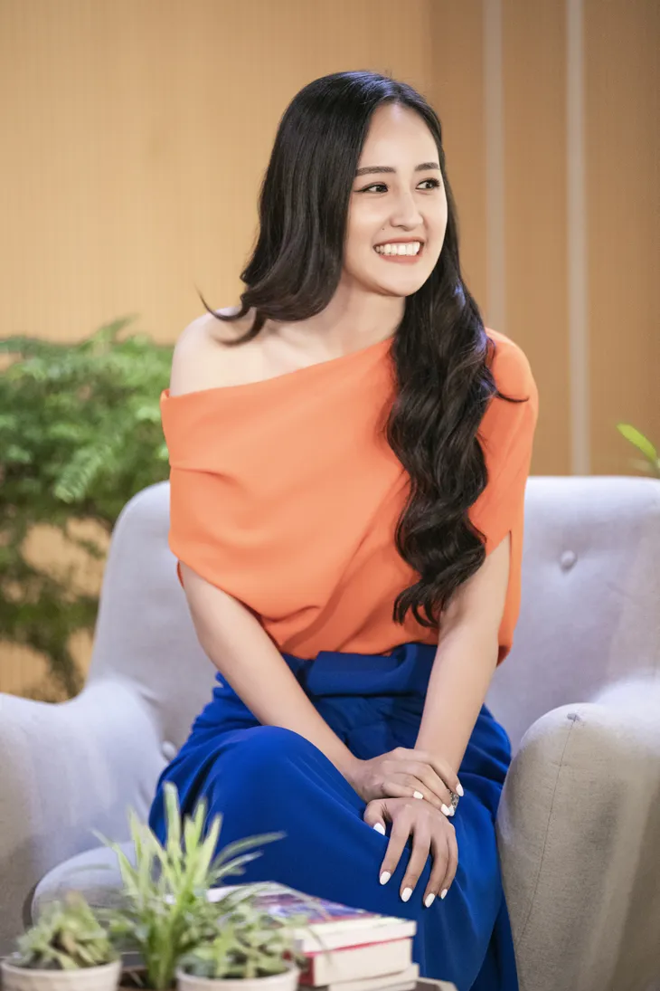 Tại sao vài năm sau đăng quang, Mai Phương Thúy lại “nổi loạn”? - Ảnh 2. Tại sao vài năm sau đăng quang, Mai Phương Thúy lại “nổi loạn”? - Ảnh 2.
