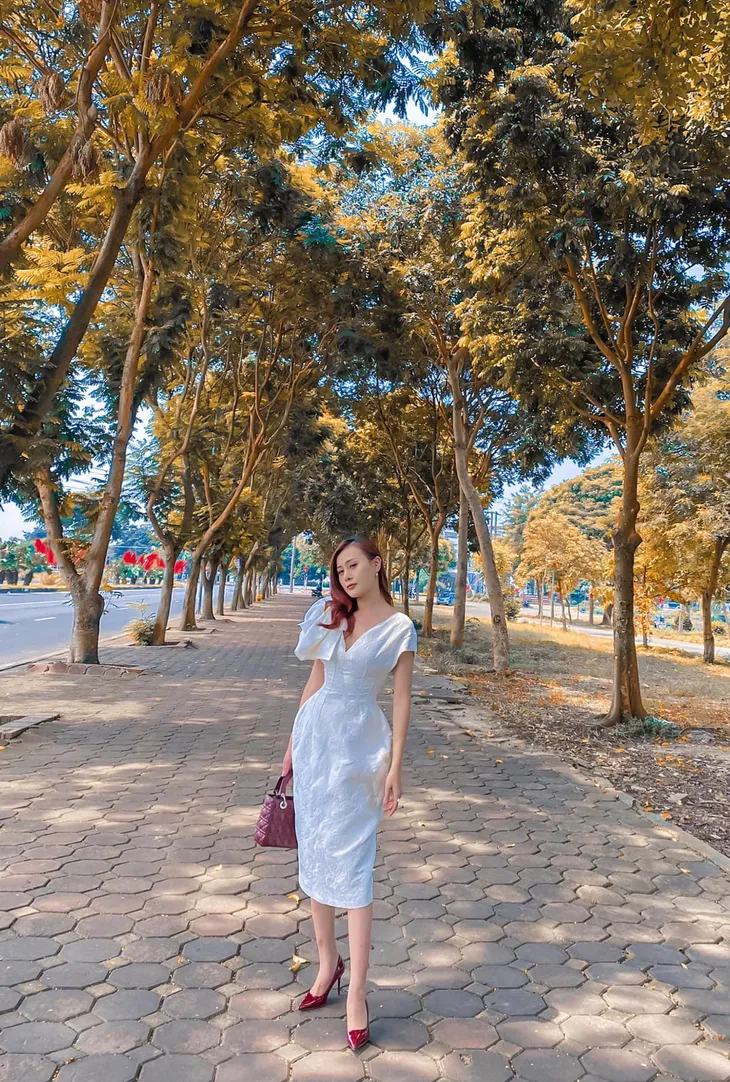 Phương Oanh bức xúc vì thông tin từng đi rửa bát thuê - Ảnh 1. Phương Oanh bức xúc vì thông tin từng đi rửa bát thuê - Ảnh 1.