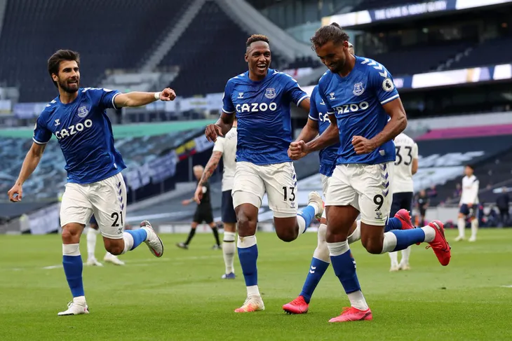 Kết quả vòng 1 Ngoại hạng Anh hôm nay: Tottenham 0-1 Everton, West Brom 0-3 Leicester City - Ảnh 4. Kết quả vòng 1 Ngoại hạng Anh hôm nay: Tottenham 0-1 Everton, West Brom 0-3 Leicester City - Ảnh 4.