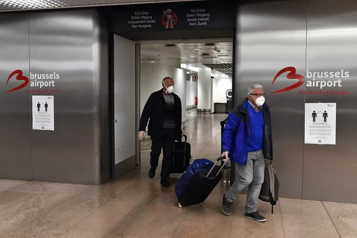 Bỉ triển khai xét nghiệm COVID-19 miễn phí tại sân bay Brussels - Ảnh 1. Bỉ triển khai xét nghiệm COVID-19 miễn phí tại sân bay Brussels - Ảnh 1.