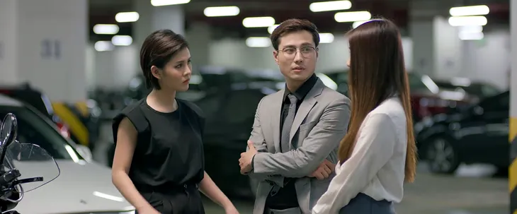 Tình yêu và tham vọng - Tập 59: Minh lần đầu được khen dẻo miệng, Sơn nói 1 câu bị đánh 1 câu - Ảnh 3. Tình yêu và tham vọng - Tập 59: Minh lần đầu được khen dẻo miệng, Sơn nói 1 câu bị đánh 1 câu - Ảnh 3.