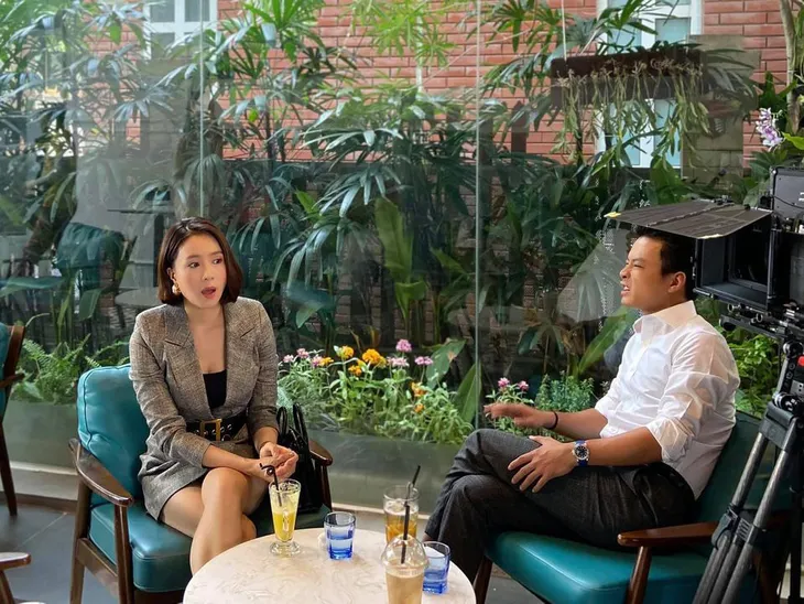 Hồng Diễm: Vai diễn mới sẽ ít kinh nghiệm yêu đương hơn - Ảnh 2. Hồng Diễm: Vai diễn mới sẽ ít kinh nghiệm yêu đương hơn - Ảnh 2.