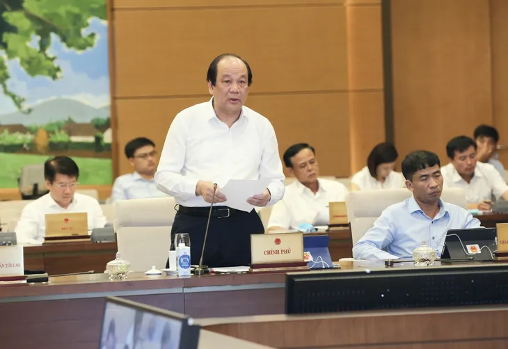 Biên chế do Chính phủ quản lý đã giảm được 334.548 người - Ảnh 1. Biên chế do Chính phủ quản lý đã giảm được 334.548 người - Ảnh 1.