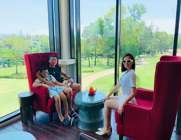 Biệt thự mới sang trọng của Lã Thanh Huyền khiến ai cũng trầm trồ - Ảnh 2. Biệt thự mới sang trọng của Lã Thanh Huyền khiến ai cũng trầm trồ - Ảnh 2.