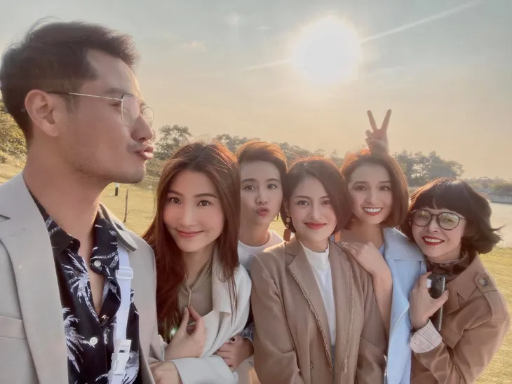 Dàn diễn viên Tình yêu và tham vọng tiếc nuối nói lời tạm biệt phim - Ảnh 15. Dàn diễn viên Tình yêu và tham vọng tiếc nuối nói lời tạm biệt phim - Ảnh 15.