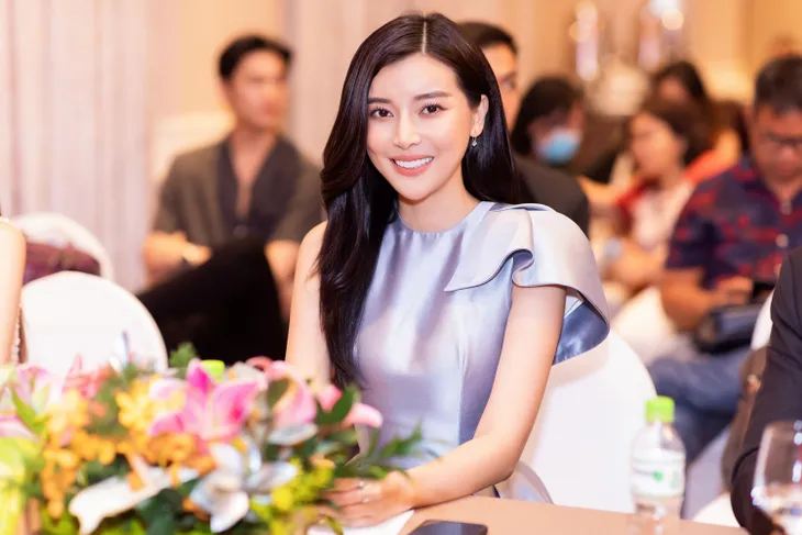 Cao Thái Hà ngất xỉu ở Đà Lạt khi đóng phim Kiều @ - Ảnh 4. Cao Thái Hà ngất xỉu ở Đà Lạt khi đóng phim Kiều @ - Ảnh 4.