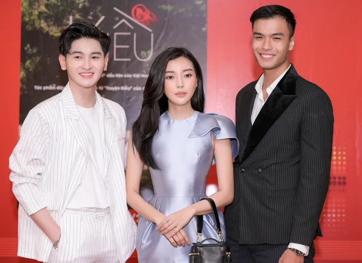 Cao Thái Hà ngất xỉu ở Đà Lạt khi đóng phim Kiều @ - Ảnh 2. Cao Thái Hà ngất xỉu ở Đà Lạt khi đóng phim Kiều @ - Ảnh 2.