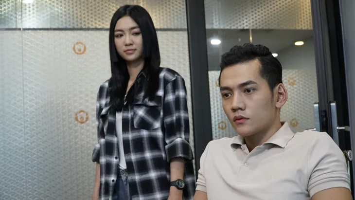 Phim mới Trói buộc yêu thương: Khi các con mắc kẹt trong sự yêu thương thái quá của chính mẹ mình - Ảnh 20. Phim mới Trói buộc yêu thương: Khi các con mắc kẹt trong sự yêu thương thái quá của chính mẹ mình - Ảnh 20.
