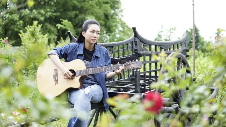 Phim mới Trói buộc yêu thương: Khi các con mắc kẹt trong sự yêu thương thái quá của chính mẹ mình - Ảnh 5. Phim mới Trói buộc yêu thương: Khi các con mắc kẹt trong sự yêu thương thái quá của chính mẹ mình - Ảnh 5.