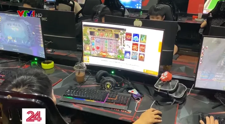 Streamer văng tục, chửi thề tràn lan sẽ bị xử lý ra sao? - Ảnh 1.
