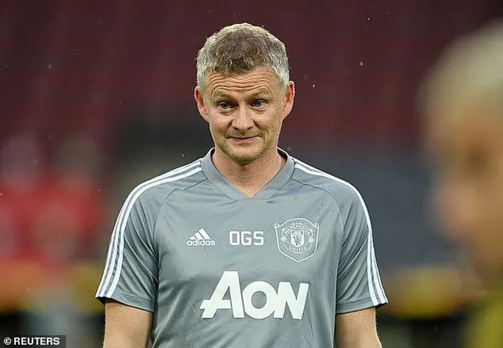 Manchester United & mùa hè chuyển nhượng chưa thành công - Ảnh 2. Manchester United & mùa hè chuyển nhượng chưa thành công - Ảnh 2.