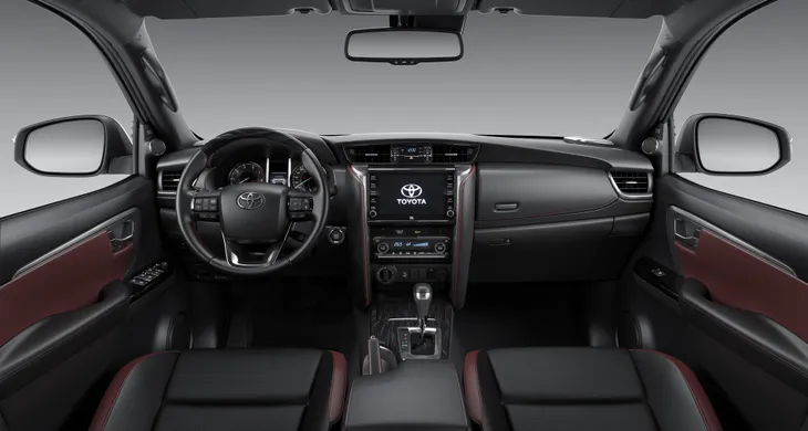 Toyota Fortuner 2020 chính thức ra mắt với giá khởi điểm gần 1 tỷ đồng - Ảnh 3. Toyota Fortuner 2020 chính thức ra mắt với giá khởi điểm gần 1 tỷ đồng - Ảnh 3.