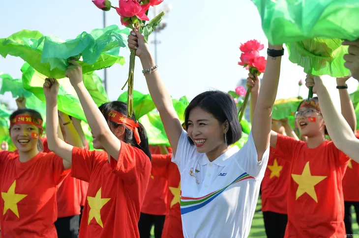 Chung kết Đường lên đỉnh Olympia 2020: 4 MC nào sẽ xuất hiện tại các điểm cầu? - Ảnh 5. Chung kết Đường lên đỉnh Olympia 2020: 4 MC nào sẽ xuất hiện tại các điểm cầu? - Ảnh 5.