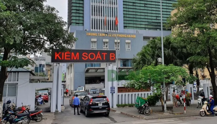 Nhiều vụ thổi giá thiết bị y tế: Lỗ hổng nào cho những màn phù phép tiển tỷ? - Ảnh 1. Nhiều vụ thổi giá thiết bị y tế: Lỗ hổng nào cho những màn phù phép tiển tỷ? - Ảnh 1.