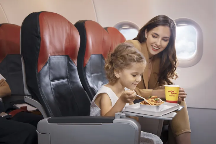Tưng bừng ra mắt hạng vé mới Deluxe, Vietjet khuyến mại tới 50% giá vé trên toàn mạng bay - Ảnh 3. Tưng bừng ra mắt hạng vé mới Deluxe, Vietjet khuyến mại tới 50% giá vé trên toàn mạng bay - Ảnh 3.