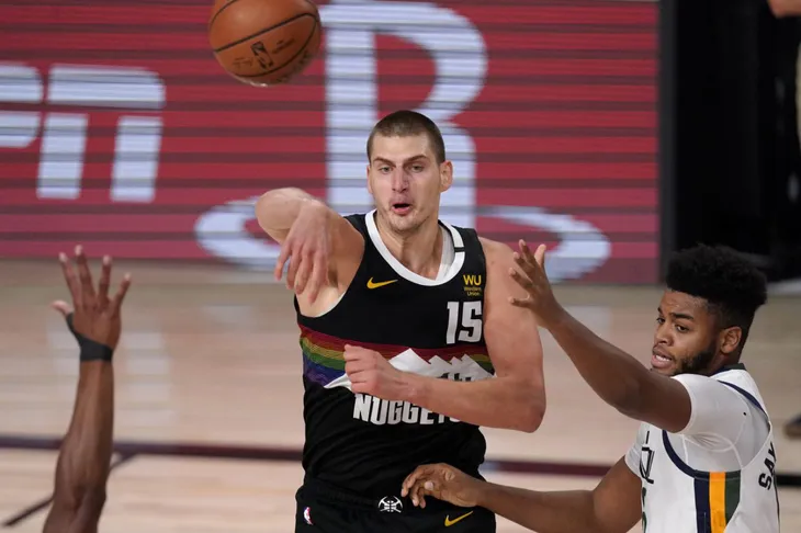 NBA Playoffs 2020 - ngày 2/9: Những chiến thắng sít sao - Ảnh 2. NBA Playoffs 2020 - ngày 2/9: Những chiến thắng sít sao - Ảnh 2.