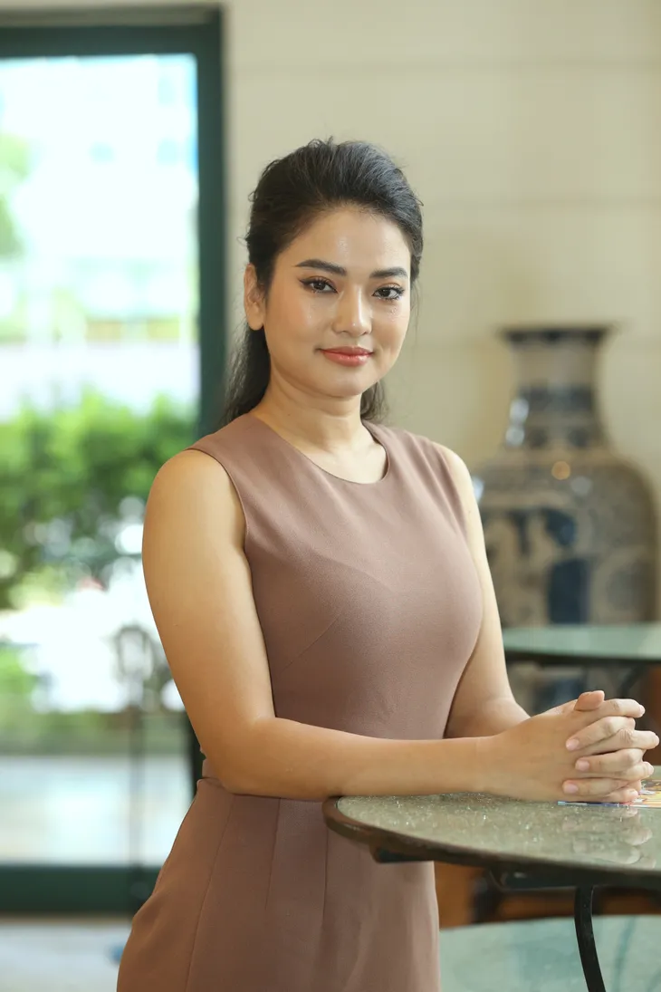 Thu Quỳnh hoá tiểu tam, người mẫu Thuý Hằng trở lại màn ảnh sau 5 năm mất tích - Ảnh 12. Thu Quỳnh hoá tiểu tam, người mẫu Thuý Hằng trở lại màn ảnh sau 5 năm mất tích - Ảnh 12.