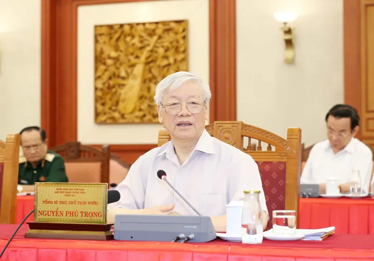 Tổng Bí thư, Chủ tịch nước: Quân đội và công an là hai lực lượng thanh kiếm và lá chắn - Ảnh 2. Tổng Bí thư, Chủ tịch nước: Quân đội và công an là hai lực lượng thanh kiếm và lá chắn - Ảnh 2.