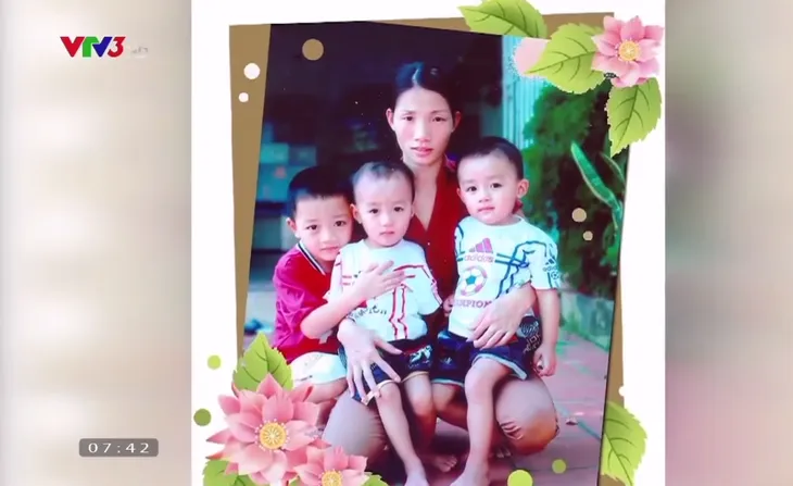 Cậu bé không tay vẽ cuộc đời bằng đôi chân kỳ diệu - Ảnh 2. Cậu bé không tay vẽ cuộc đời bằng đôi chân kỳ diệu - Ảnh 2.