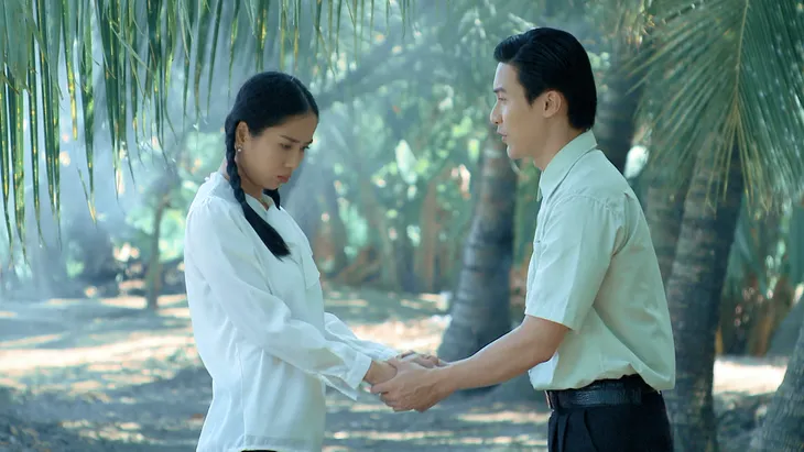 Yêu trong đau thương - Tập 15, 16: Lan Chi gây tai nạn chết người, Chí Kiên đồng ý cưới Hương Thảo để giấu tội cho bồ - Ảnh 10. Yêu trong đau thương - Tập 15, 16: Lan Chi gây tai nạn chết người, Chí Kiên đồng ý cưới Hương Thảo để giấu tội cho bồ - Ảnh 10.