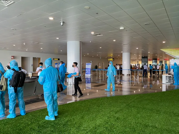 CHÍNH THỨC: Chuyến bay thương mại quốc tế đầu tiên về Việt Nam - Ảnh 3. CHÍNH THỨC: Chuyến bay thương mại quốc tế đầu tiên về Việt Nam - Ảnh 3.