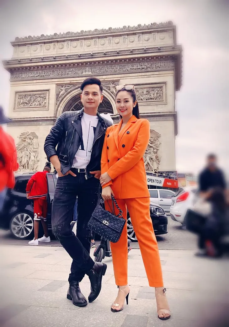 Đầu thu, ngắm dàn MC, BTV, diễn viên diện suit đẹp ngút ngàn - Ảnh 4. Đầu thu, ngắm dàn MC, BTV, diễn viên diện suit đẹp ngút ngàn - Ảnh 4.
