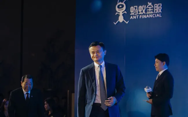 Tỷ phú giàu nhất Trung Quốc được ví với sói đơn độc - Ảnh 4. Tỷ phú giàu nhất Trung Quốc được ví với sói đơn độc - Ảnh 4.