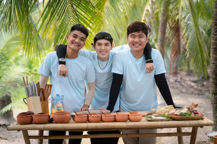 Bộ ba Ẩm thực kỳ thú thi đấu quyền anh dừa siêu gay cấn - Ảnh 3. Bộ ba Ẩm thực kỳ thú thi đấu quyền anh dừa siêu gay cấn - Ảnh 3.