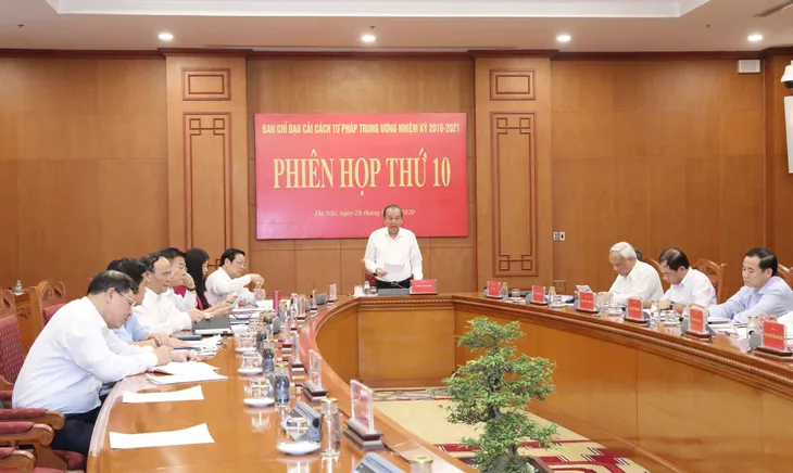 Cần thiết phải xây dựng đội ngũ luật sư đủ mạnh - Ảnh 2. Cần thiết phải xây dựng đội ngũ luật sư đủ mạnh - Ảnh 2.