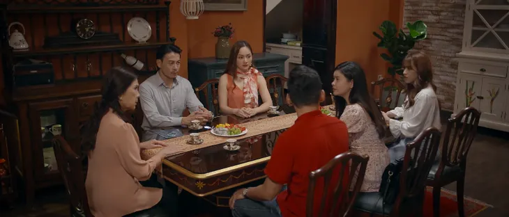 Trói buộc yêu thương - Tập 5: Bị bà Lan mắng là thứ con gái hư hỏng, Phương khóc tức tưởi - Ảnh 1. Trói buộc yêu thương - Tập 5: Bị bà Lan mắng là thứ con gái hư hỏng, Phương khóc tức tưởi - Ảnh 1.