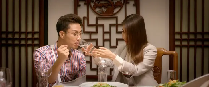 Nhìn lại những khoảnh khắc ấm áp của Sơn dành cho Linh ở Tình yêu và tham vọng - Ảnh 6. Nhìn lại những khoảnh khắc ấm áp của Sơn dành cho Linh ở Tình yêu và tham vọng - Ảnh 6.
