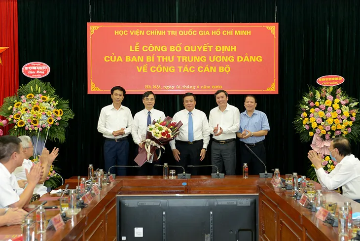 Ban Bí thư bổ nhiệm Phó Giám đốc Học viện Chính trị Quốc gia Hồ Chí Minh - Ảnh 1. Ban Bí thư bổ nhiệm Phó Giám đốc Học viện Chính trị Quốc gia Hồ Chí Minh - Ảnh 1.