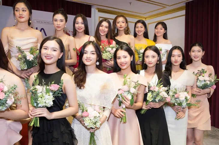 Lộ diện 30 thí sinh phía Bắc lọt Bán kết Hoa hậu Việt Nam 2020 - Ảnh 2. Lộ diện 30 thí sinh phía Bắc lọt Bán kết Hoa hậu Việt Nam 2020 - Ảnh 2.