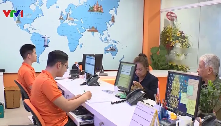 Doanh nghiệp du lịch trực tuyến xoay xở hồi phục sau dịch - Ảnh 1. Doanh nghiệp du lịch trực tuyến xoay xở hồi phục sau dịch - Ảnh 1.