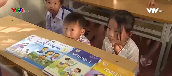 Tuyệt đối không để chậm, thiếu sách giáo khoa năm học 2020-2021 - Ảnh 1. Tuyệt đối không để chậm, thiếu sách giáo khoa năm học 2020-2021 - Ảnh 1.