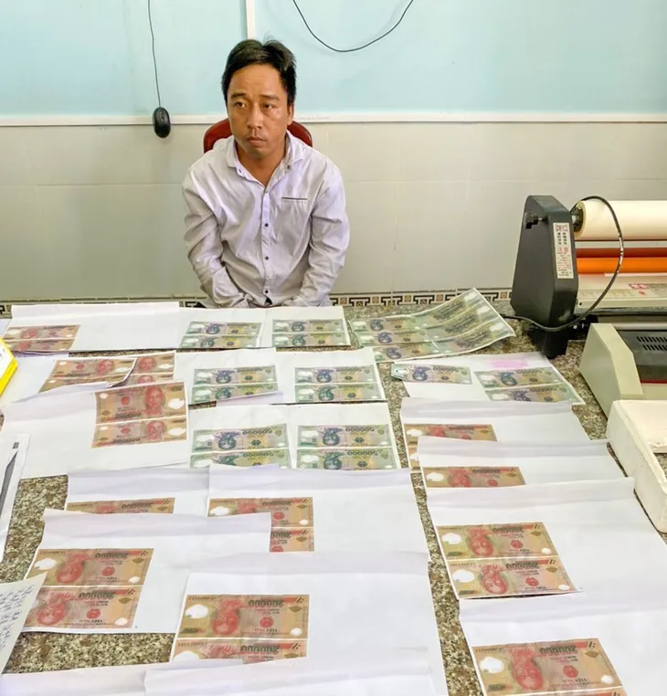 Phát hiện xưởng sản xuất tiền giả ở Cần Thơ - Ảnh 1. Phát hiện xưởng sản xuất tiền giả ở Cần Thơ - Ảnh 1.