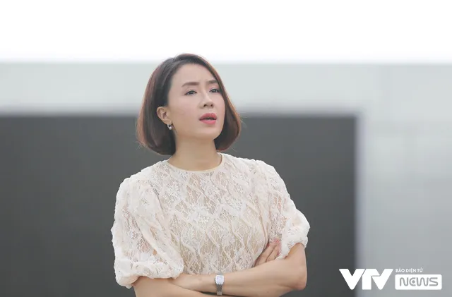 Hồng Đăng tiết lộ làm phim, có khi ở gần nhau nhiều hơn ở nhà, Hồng Diễm có bị ghen? - Ảnh 2. Hồng Đăng tiết lộ làm phim, có khi ở gần nhau nhiều hơn ở nhà, Hồng Diễm có bị ghen? - Ảnh 2.