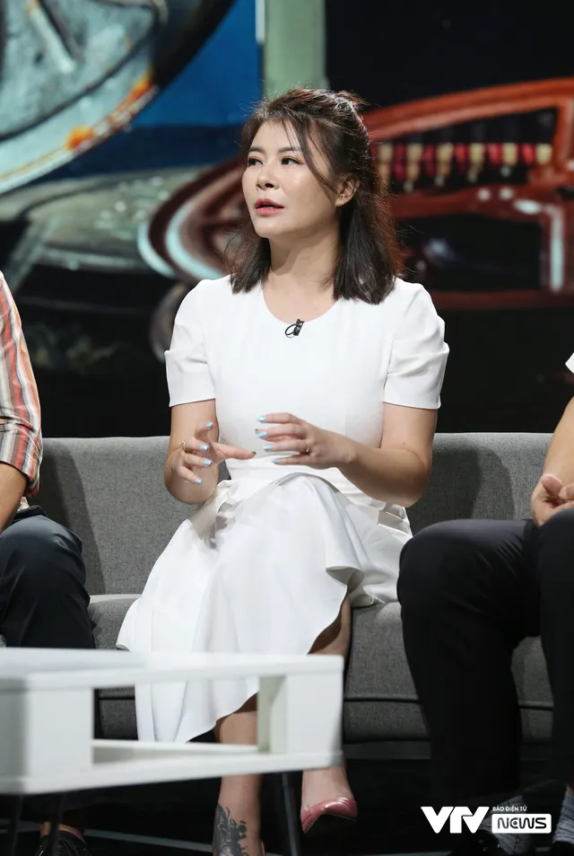 NSƯT Kim Oanh: Chưa phim nào tôi không bị... ăn tát - Ảnh 2. NSƯT Kim Oanh: Chưa phim nào tôi không bị... ăn tát - Ảnh 2.