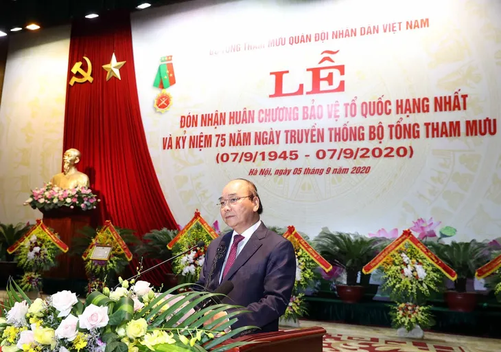 Thủ tướng dự Lễ kỷ niệm 75 năm Ngày truyền thống Bộ Tổng tham mưu - Ảnh 1. Thủ tướng dự Lễ kỷ niệm 75 năm Ngày truyền thống Bộ Tổng tham mưu - Ảnh 1.