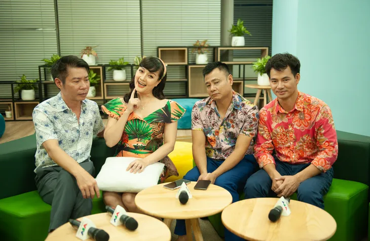 50 giờ đếm ngược: Hậu trường các Táo đoàn tụ trong thời gian hiếm hoi - Ảnh 11. 50 giờ đếm ngược: Hậu trường các Táo đoàn tụ trong thời gian hiếm hoi - Ảnh 11.