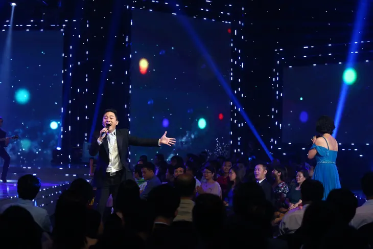 Lắng đọng với tiết mục của Mỹ Linh - Tùng Dương tại VTV Awards 2020 - Ảnh 8.
