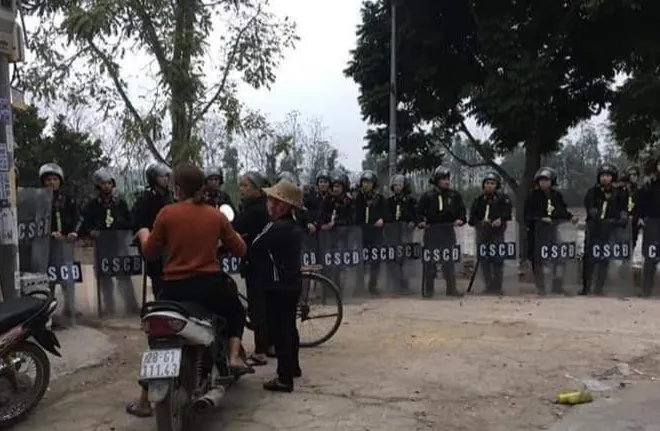 Ngày mai (7/9), xét xử sơ thẩm vụ án tại Đồng Tâm - Ảnh 6. Ngày mai (7/9), xét xử sơ thẩm vụ án tại Đồng Tâm - Ảnh 6.