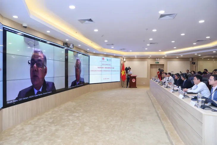 Việt Nam: Ngôi sao đang lên thu hút đầu tư nước ngoài - Ảnh 4. Việt Nam: Ngôi sao đang lên thu hút đầu tư nước ngoài - Ảnh 4.