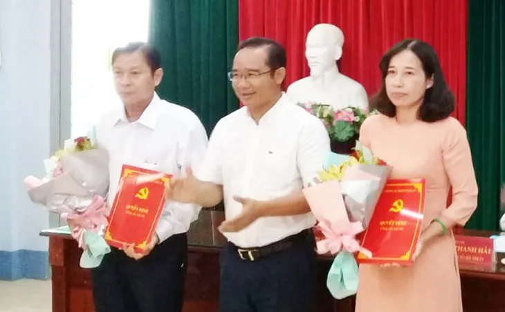 Bổ nhiệm, chuẩn y nhân sự 5 tỉnh thành - Ảnh 4. Bổ nhiệm, chuẩn y nhân sự 5 tỉnh thành - Ảnh 4.